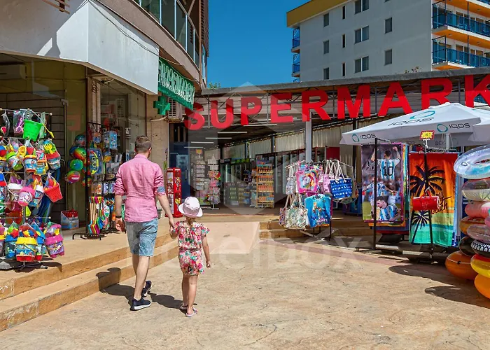 Ξενοδοχείο με διαμερίσματα Briz Σάνι Μπιτς