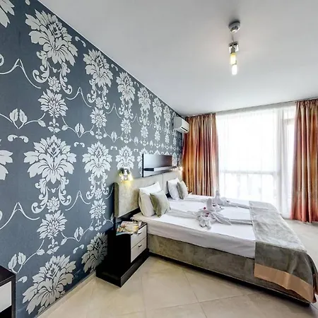 Briz Апарт-отель 3*