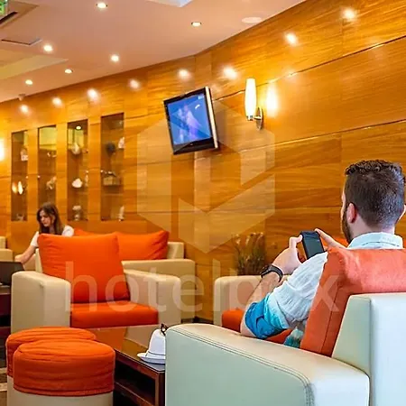 Aparthotel Briz