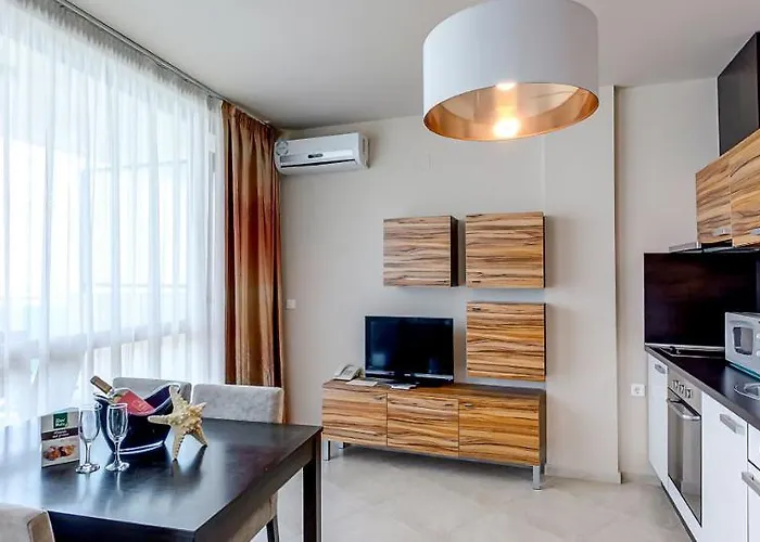 Апарт-готель Briz 3*