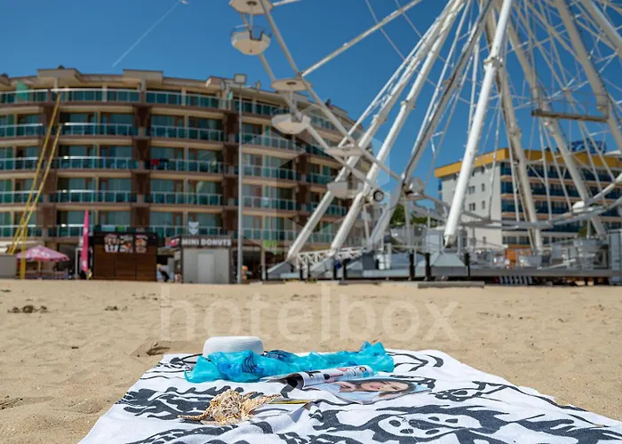 Апарт-отель Briz Солнечный берег